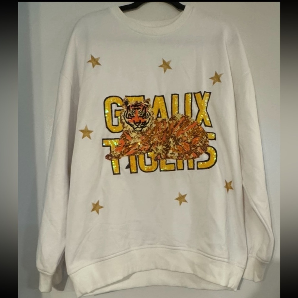 LSU White Sweatshirt with Tiger and Stars